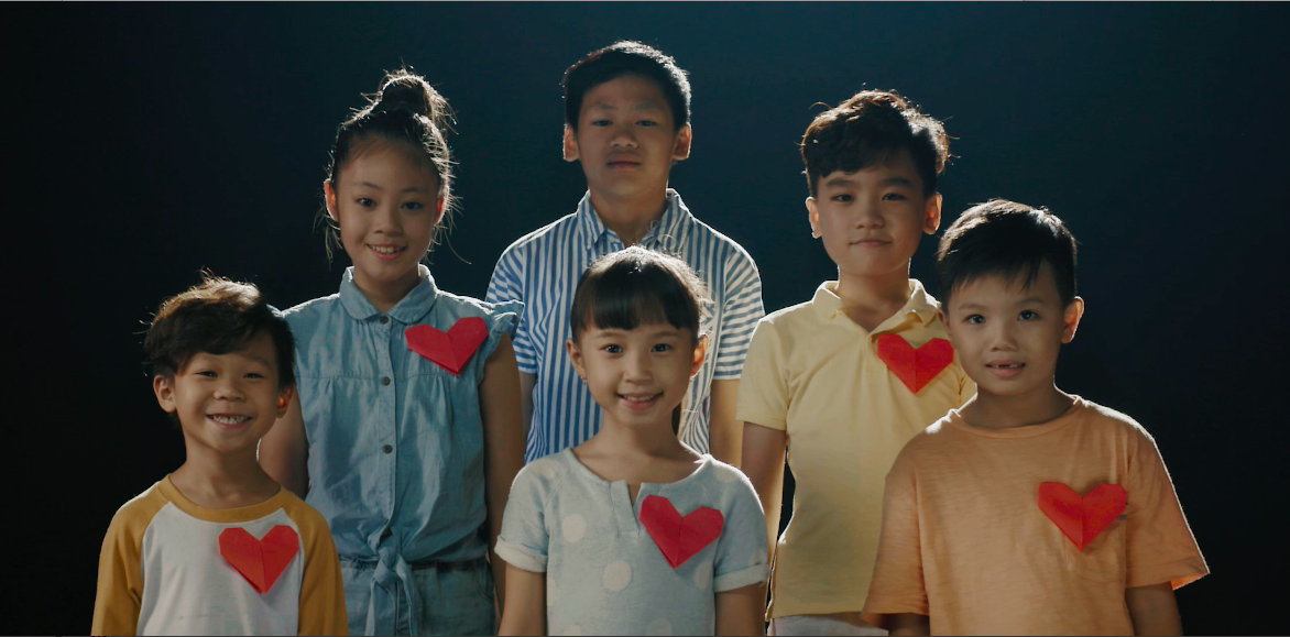Hương Tràm tham gia MV kêu gọi hỗ trợ mổ tim miễn phí cho trẻ em nghèo mắc bệnh tim bẩm sinh - Ảnh 3
